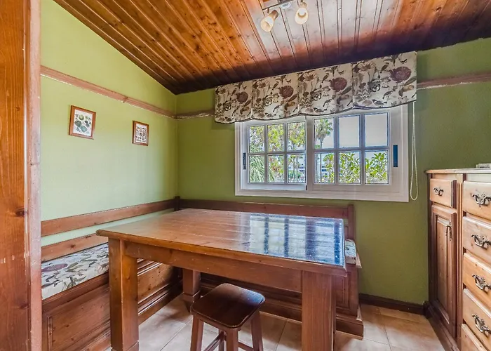 Casadeoso El Duque Daire Costa Adeje